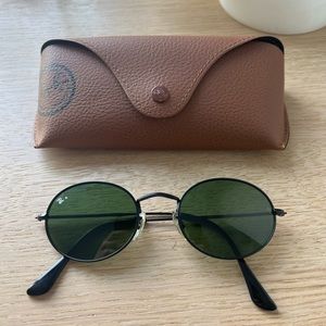 Ray-Ban - Oval Flat Lenses - Women’s Sunglasses